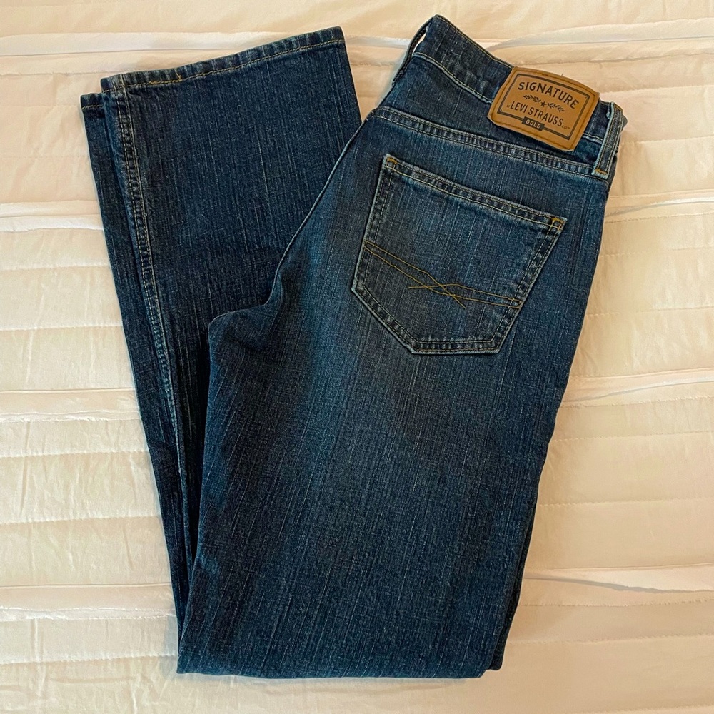 BNWOT Men’s Levi Signature Bootcut Jeans